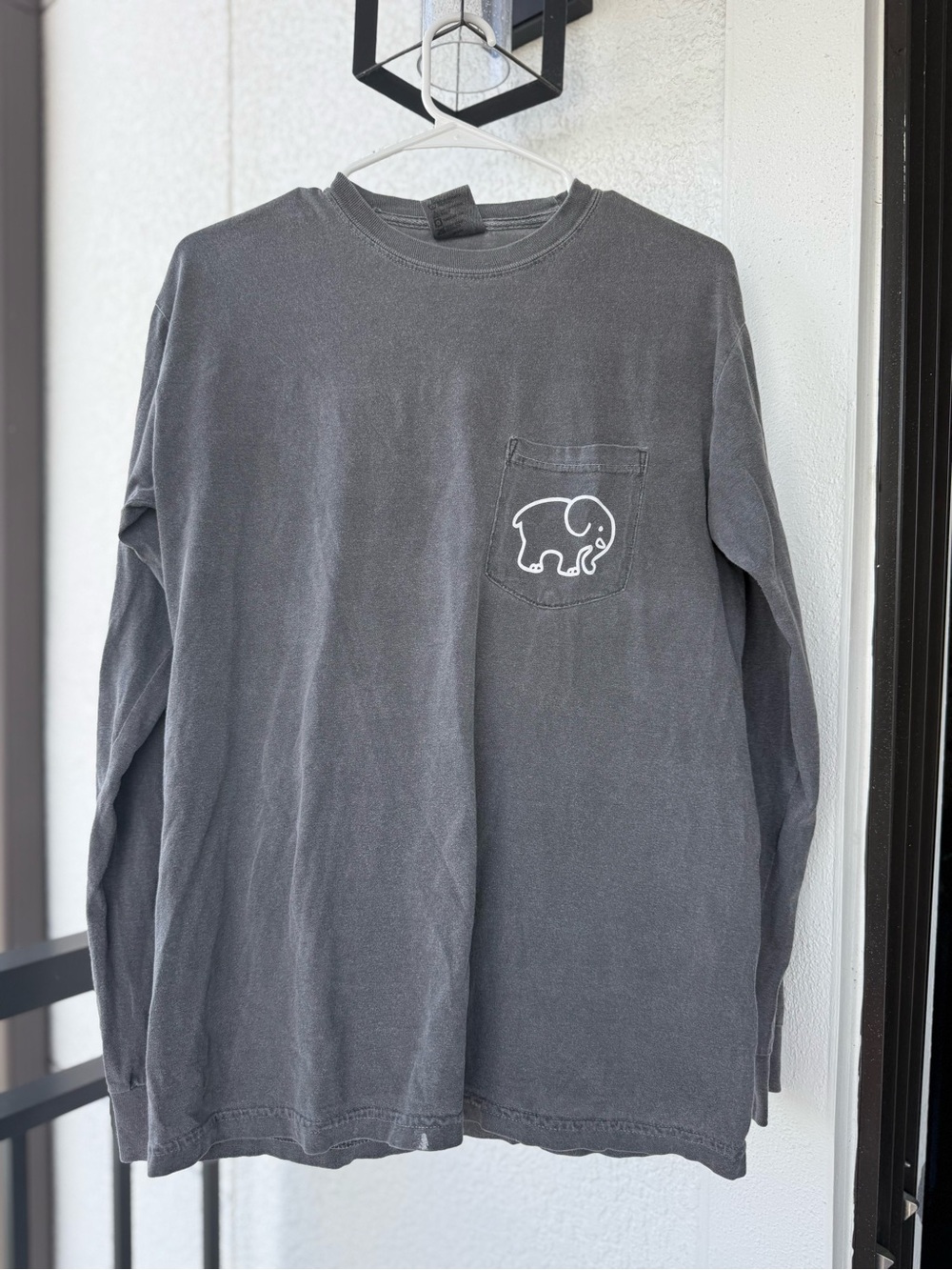 ivory ella Charcoal Long Sleeve Pocket Tee with White Elephant